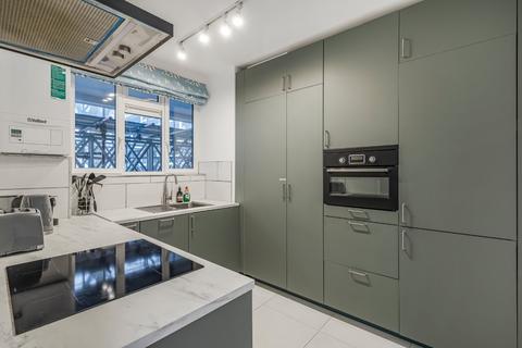 1 bedroom flat for sale, Hallfield Estate, Bayswater, London, W2