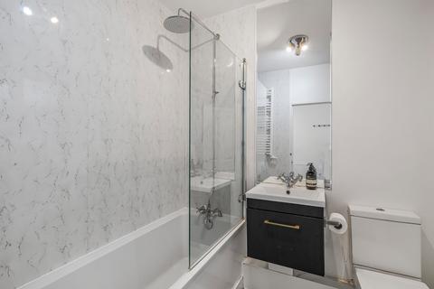 1 bedroom flat for sale, Hallfield Estate, Bayswater, London, W2