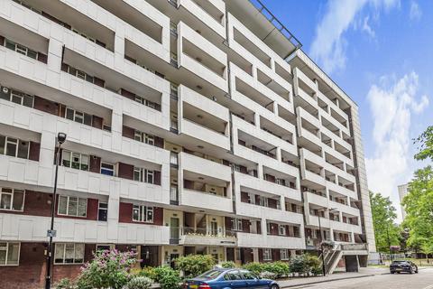 1 bedroom flat for sale, Hallfield Estate, Bayswater, London, W2
