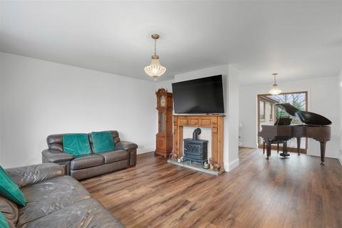 undefined, Weston Road, Weston On Avon, Stratford-Upon-Avon
