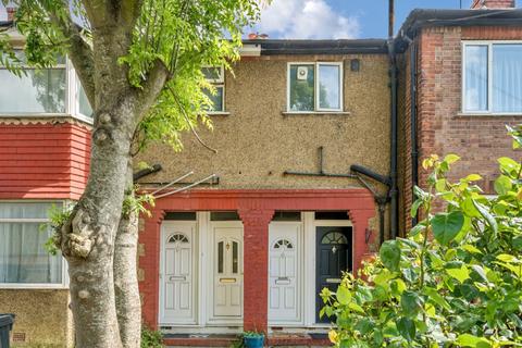 undefined, Long Drive, Greenford, UB6