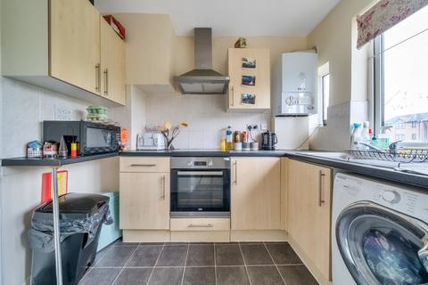 undefined, Long Drive, Greenford, UB6