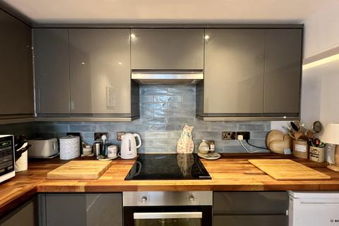 2 bedroom terraced house for sale, 24 Union Street, Kirkcudbright