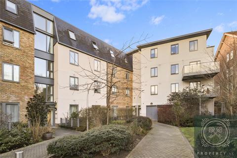 3 bedroom penthouse for sale, Scotland Green, Tottenham, London, N17