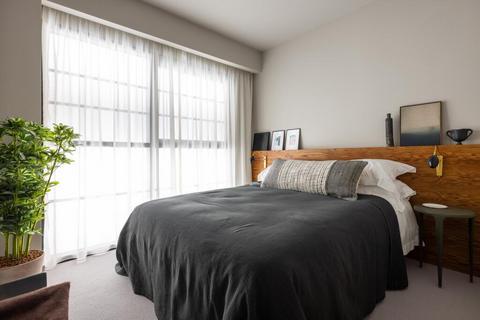 1 bedroom apartment for sale, The Founding, Canada Water, London, SE16