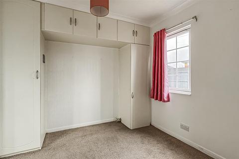 undefined, Leigh Square, Windsor