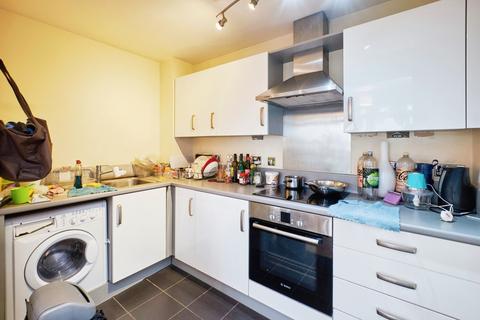 2 bedroom flat for sale, Mason Way, Birmingham, B15