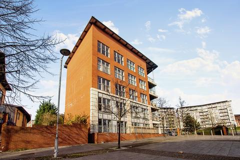 Alfred Knight Way, Birmingham, B15