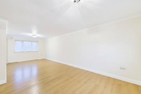 undefined, Greenfields, Maidenhead, Berkshire, SL6