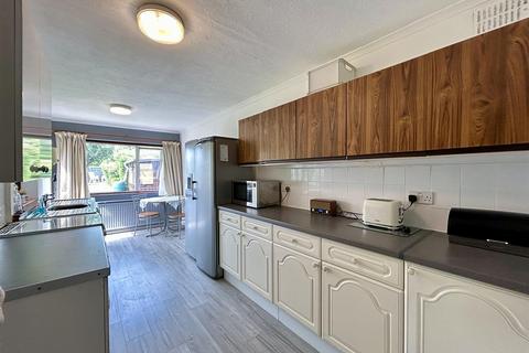 3 bedroom detached house for sale, Meadowbrook Road, Halesowen