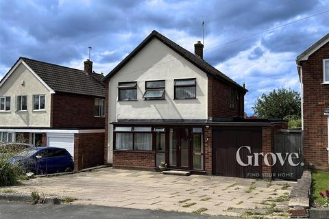 3 bedroom detached house for sale, Meadowbrook Road, Halesowen