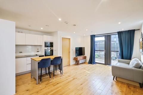 2 bedroom flat for sale, Communication Row, Birmingham, West Midlands, B15