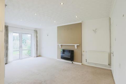 2 bedroom bungalow for sale, Bredon Mews, Station Road, Broadway, Worcestershire, WR12