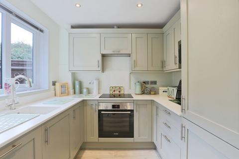 2 bedroom terraced house for sale, Kingsdale Court, Broadway, Worcestershire, WR12