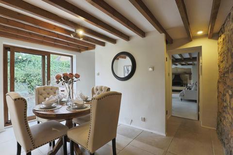 undefined, High Street, Broadway, Worcestershire, WR12