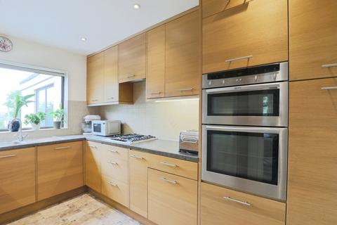 3 bedroom detached house for sale, Evesham Road, Broadway, Worcestershire, WR12