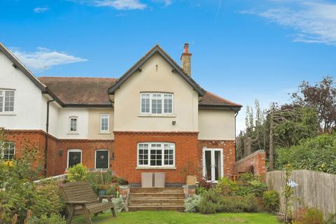 undefined, Station Cottages, Broadway, Worcestershire, WR12