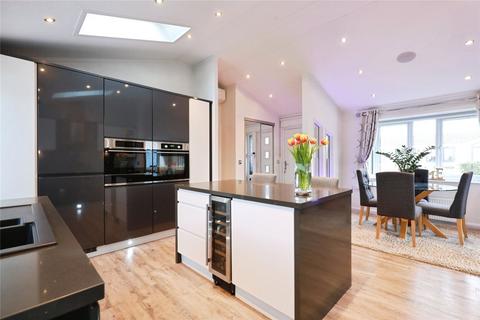 undefined, Littleton Close, Broadway, Worcestershire, WR12