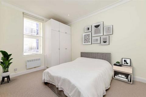 1 bedroom flat to rent, Cornwall Gardens, London SW7