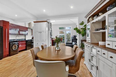 undefined, Fordlands Road, Fulford, York