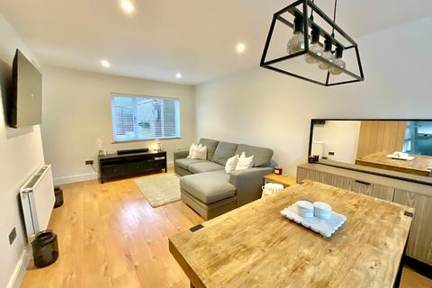 3 bedroom terraced house for sale, 147 Wordsworth Road, Daventry, NN11 9BG