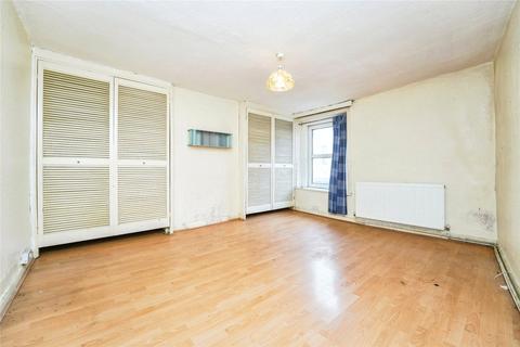 undefined, High Street, Cheltenham, Gloucestershire, GL50