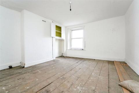 undefined, High Street, Cheltenham, Gloucestershire, GL50