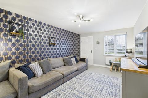 3 bedroom semi-detached house for sale, Hodgson Close, Cottingham, HU16 5DD