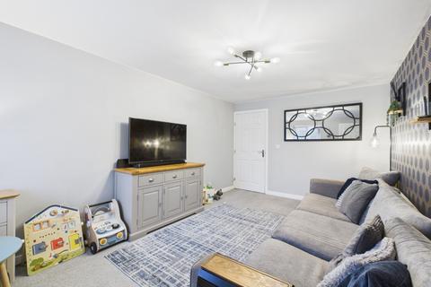 3 bedroom semi-detached house for sale, Hodgson Close, Cottingham, HU16 5DD