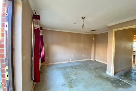 2 bedroom semi-detached house for sale, Laxton Road, Cheltenham, Gloucestershire, GL51