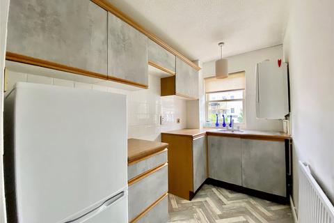 2 bedroom flat for sale, Park Place, Cheltenham, Gloucestershire, GL50