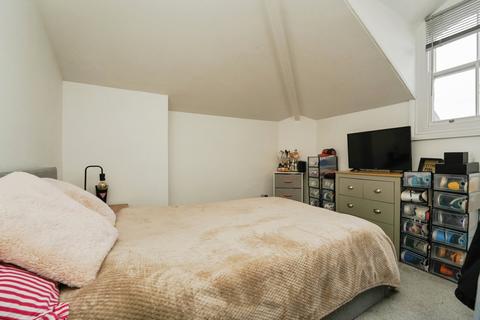 undefined, Lansdown Road, Cheltenham, Gloucestershire, GL50