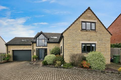 4 bedroom detached house for sale, Charfield Road, Kingswood, Wotton-under-Edge, Gloucestershire, GL12