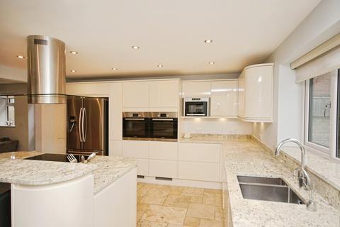 4 bedroom detached house for sale, Charfield Road, Kingswood, Wotton-under-Edge, Gloucestershire, GL12