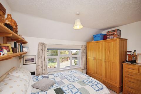 2 bedroom end of terrace house for sale, Lower Poole Road, Dursley, Gloucestershire, GL11