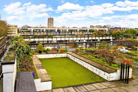 3 bedroom maisonette for sale, Dunboyne Road, Belsize Park, London, NW3