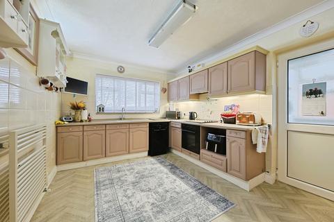 undefined, Bowmandale, Barton-Upon-Humber, Lincolnshire, DN18 5EE