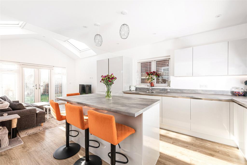Kitchen / Snug