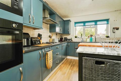 3 bedroom end of terrace house for sale, Heathfield Road, Norton, Evesham, Worcestershire, WR11