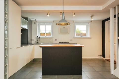 undefined, Lower Leys, Evesham, Worcestershire, WR11