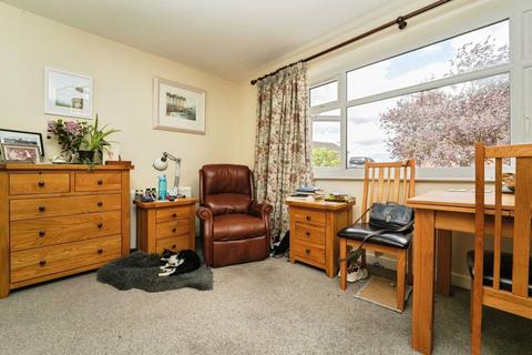 undefined, Fountain Court, Waterside, Evesham, Worcestershire, WR11