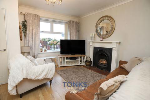 2 bedroom terraced house for sale, Bower Lane, Brierley Hill DY5