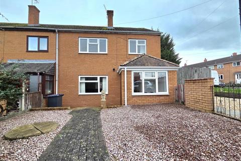 3 bedroom end of terrace house for sale, Badminton Road, Matson, Gloucester