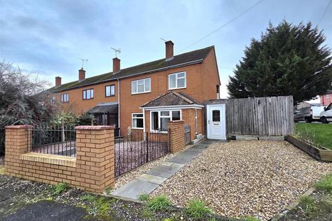 3 bedroom end of terrace house for sale, Badminton Road, Matson, Gloucester
