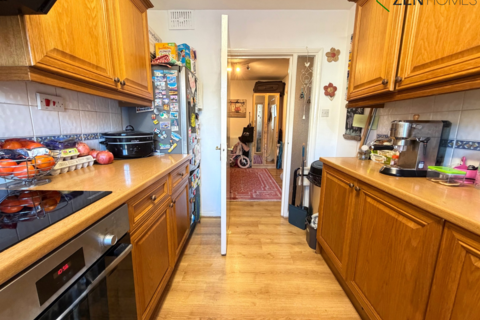 1 bedroom flat for sale, Torrington Park, London N12