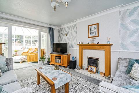 4 bedroom detached house for sale, Long Lane, HALESOWEN, West Midlands, B62