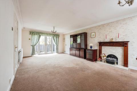 2 bedroom bungalow for sale, Woodman Close, Halesowen, West Midlands, B63