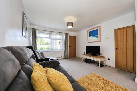 3 bedroom detached house for sale, Quantock Drive, Kidderminster, DY10