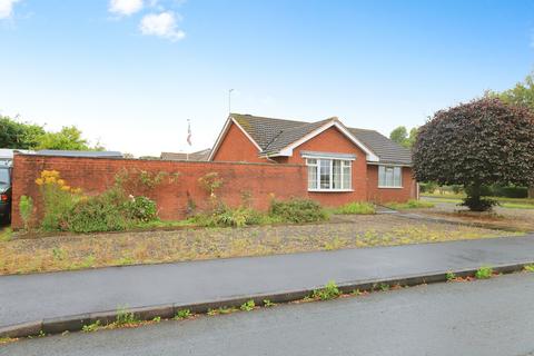 2 bedroom bungalow for sale, Harriers Green, Kidderminster, Worcestershire, DY10