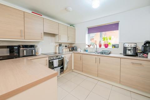 4 bedroom detached house for sale, Lawrence Grove, Kidderminster, Worcestershire, DY11